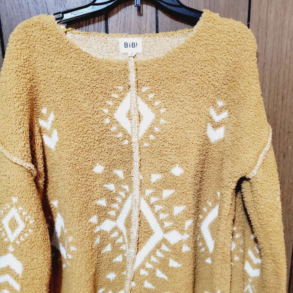 Bibi Women's Sweater Aztec Print Size Small - Picture 2 of 6
